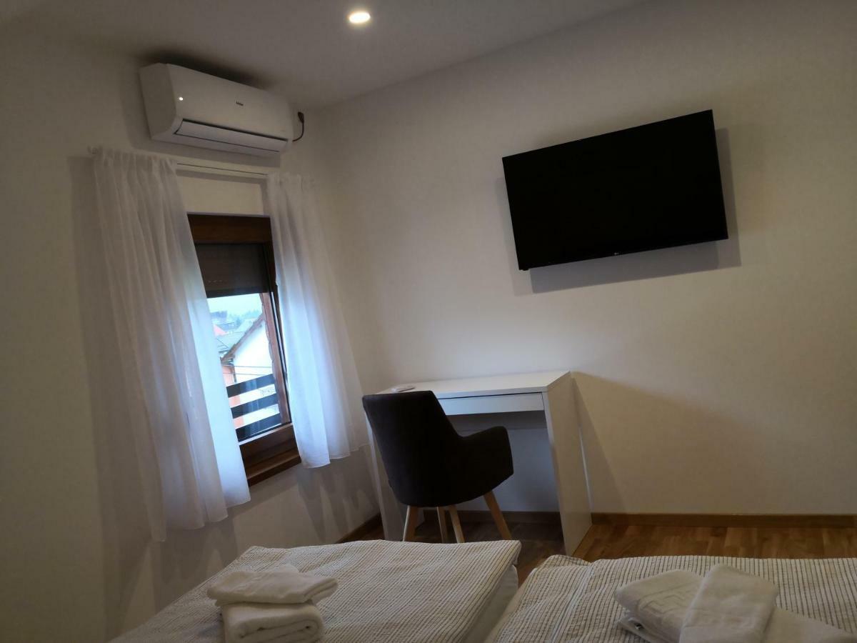 Accommodation Plitvice Кореница Экстерьер фото